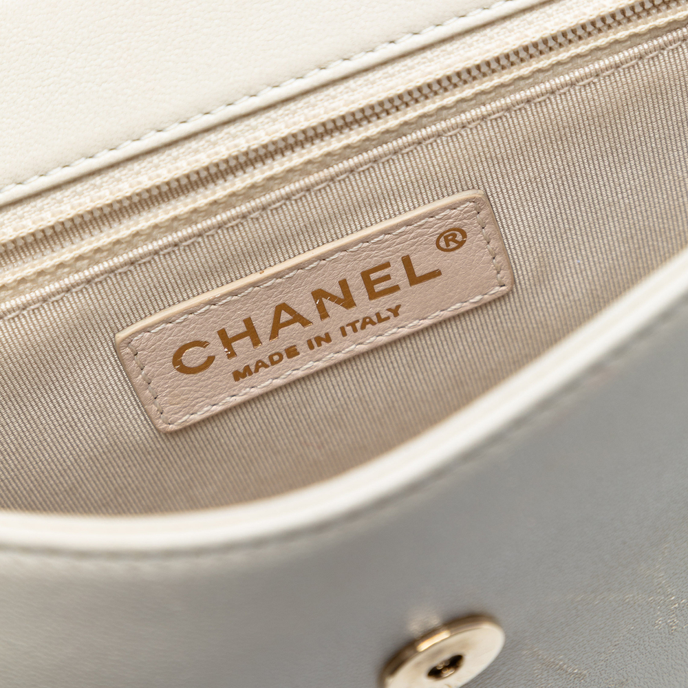 Pre-Loved Chanel Medium Chevron Sheepskin Mademoiselle Vintage Flap - Picture 5 of 7